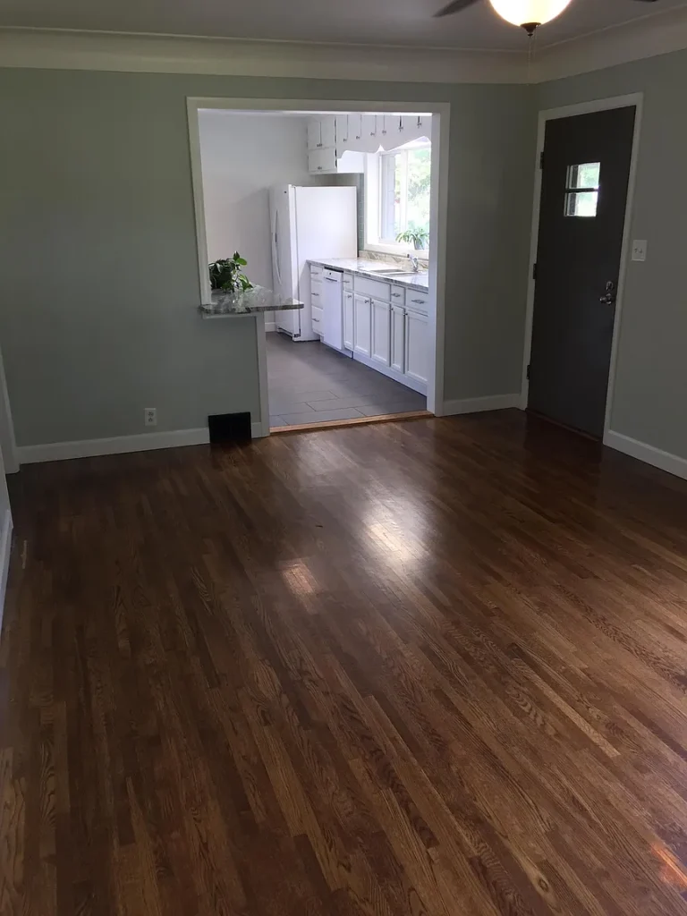 4251 Hilton living and kitchen